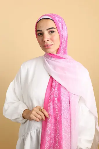 Pinkberry Veil