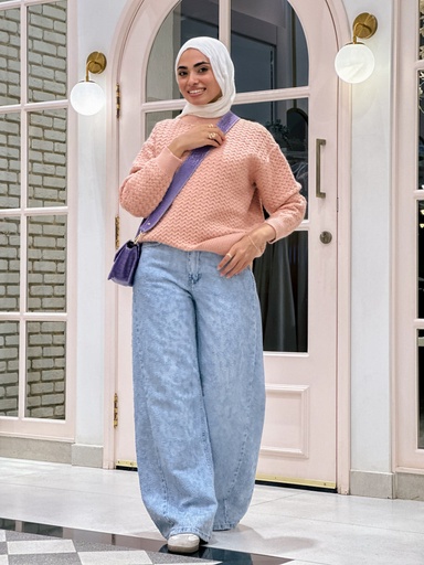 Shredded Jeans Pants