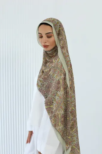 Nabila Veil 