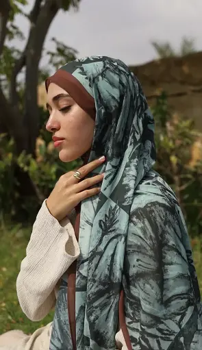 Arwa Veil 