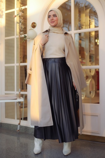 Black Lyra Skirt